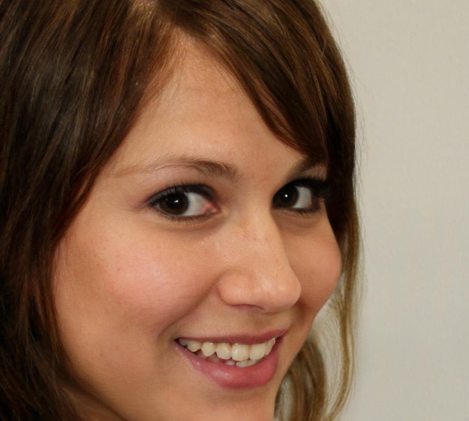 Retrato profesional de Ariadna Valls, directora del programa
